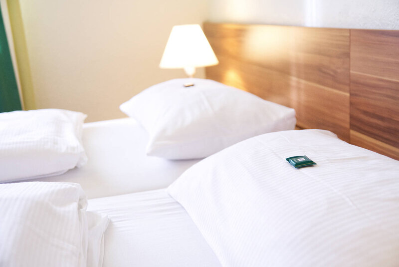 Ein angenehmes Foto vom Doppelzimmer bei uns im Ferienhotel beim WDL-Dünenhof